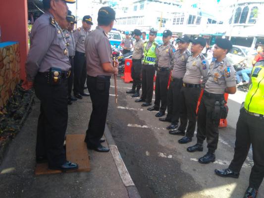 Kapolres Inhil Tinjau Pos Pengamanan Operasi Lilin Siak 2017 
