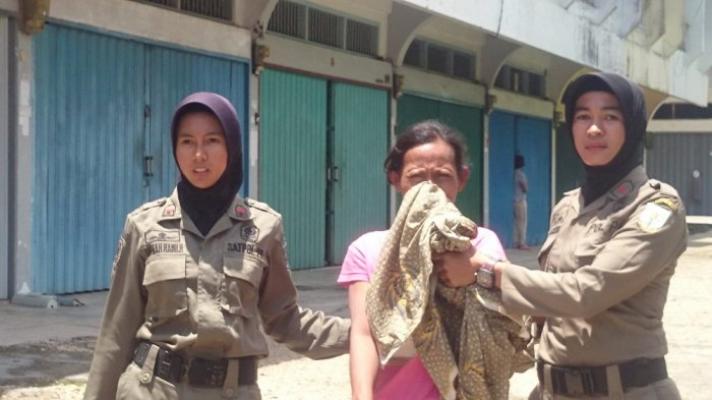 Kisah Cewek Remaja Gelandangan dari Keluarga Mapan