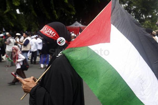 Ribuan Massa Aksi Bela Palestina Mulai Padati Monas