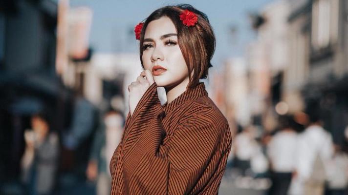Vicky Shu Hamil dan Ngidam ke Jepang, Begini Reaksi Keluarganya