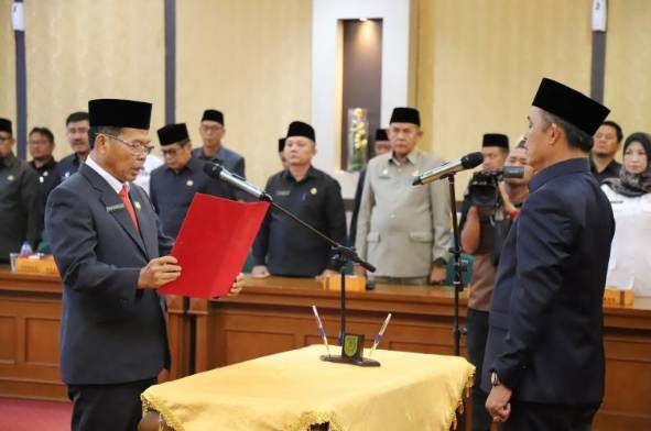 Pj Bupati Herman Lantik Pejabat Sekda Inhil Ery Putra