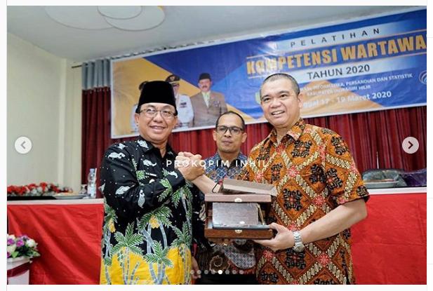 Bupati HM Wardan Menutup Pelatihan Kompetensi Wartawan