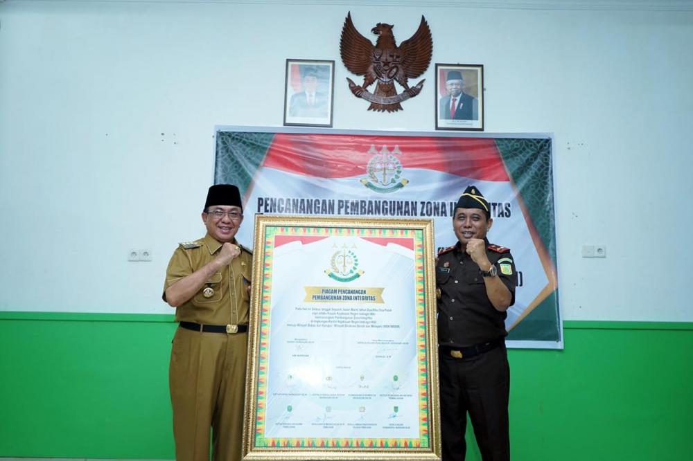Bupati Inhil HM Wardan Hadiri Pencanangan Pembangunan Zona Integritas Menuju WBK dan WBBM