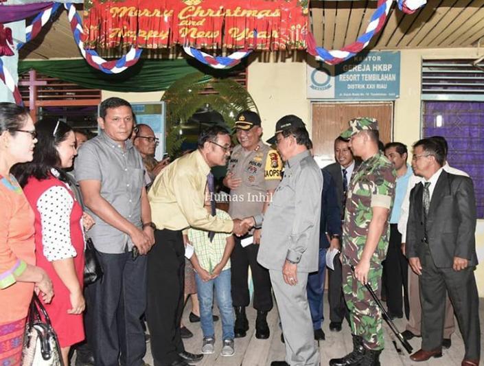 Bupati  HM.Wardan Tinjau Beberapa Titik Pos  Pengamanan Tabun Baru