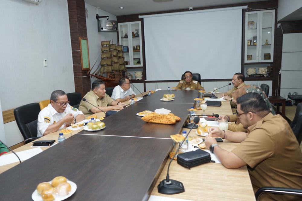 Bupati HM.Wardan tetapkan Afrizal sebagai Komisaris dan Amirudin Sebagai Direktur Umum dan Keuangan PT.KIG