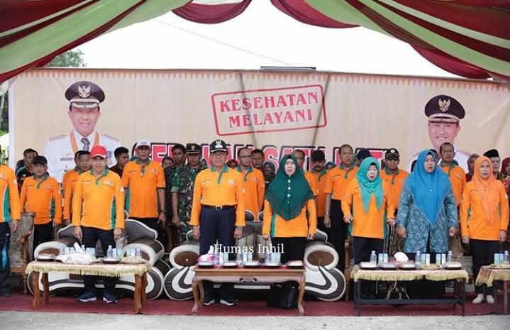 Menakar Penderita Stunting, Bupati HM.Wardan Laksanakan "Gerakan Satu Hati"Secara serentak.
