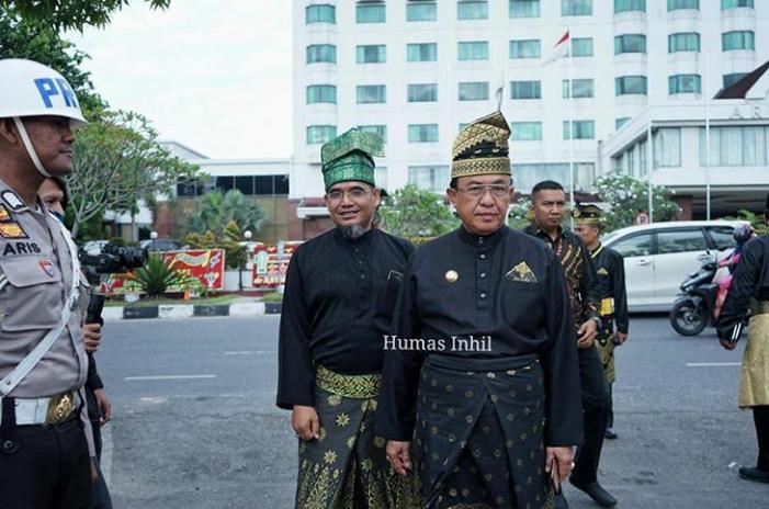 Bupati Inhil HM Wardan Hadiri Tepuk Tepung Tawar Komjen. Pol. Dr. Gatot Eddy Pramono