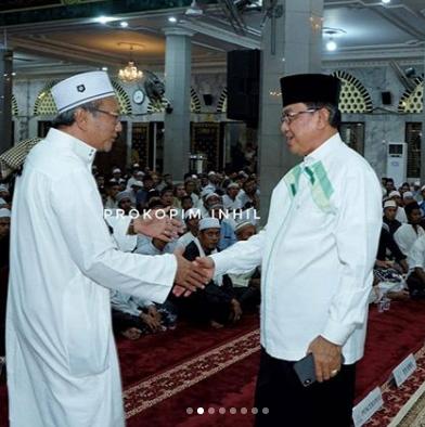  Bupati Indragiri Hilir  Drs HM Wardan MP mengimbau kepada masyarakat untuk tetap tenang serta berperilaku hidup bersih dan sehat.