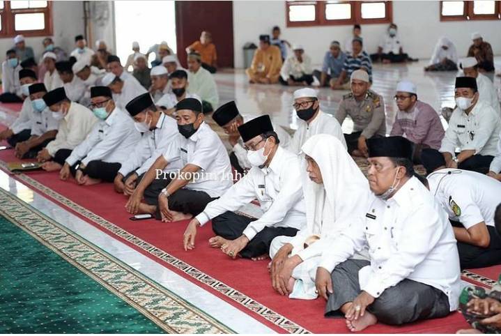 Bupati HM.Wardan Silaturahmi bersama Masyarakat Kecamatan Sungai Batang. 