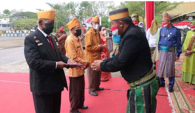 Wakil Ketua DPRD Kab Inhil Andi Rusli Ikuti Apel Hut Kemerdekaan RI Ke 76