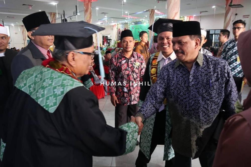 H Syaid Syarifudfin Sekdakab Inhil Hadiri Wisuda Institut Agama Islam Ar Risalah Inhil