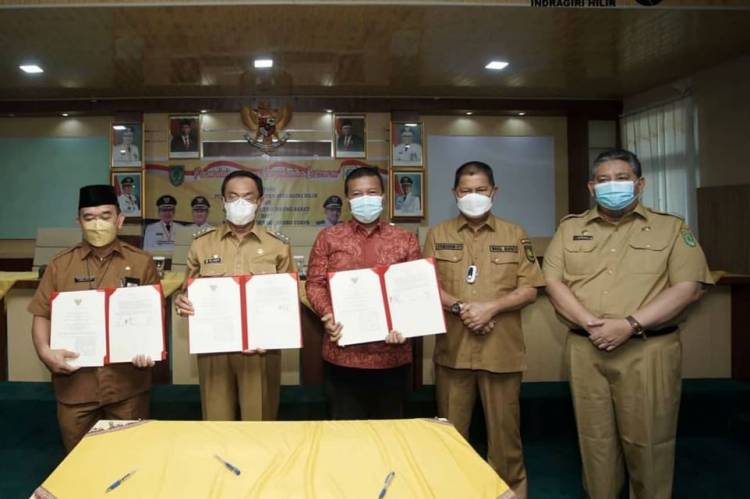 Percepat Konektivitas Hubungan Antar Wilayah Pemkab Inhil Dilaksanakan MoU Dengan Pemkab Tanjabtim dan Tanjab Barat Provinsi Jambi.