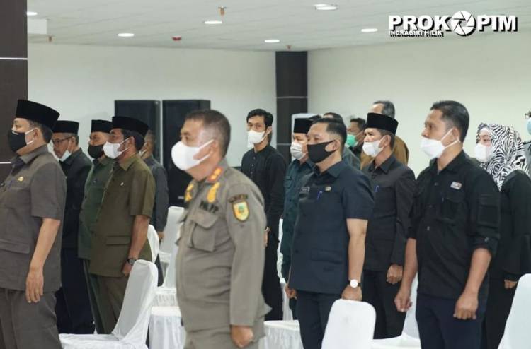 Rapat Paripurna Ke-21 DPRD, Bupati HM Wardan Sampaikan Pidato Penjelasan Ranperda APBD TA 2022