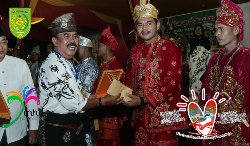 Festival Pengantin Sahur Pj Bupati Inhil Herman Atas Nama Pemkab Memberikan Apreseasi Pada Masyarakat Desa Pulau Palas