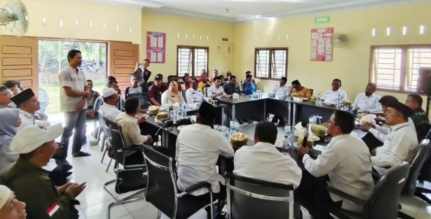 Pj. Bupati Herman Bahas Perkembangan Pertanian Sekaligus Berdialog Dengan Kelompok Tani Kecamatan Kempas