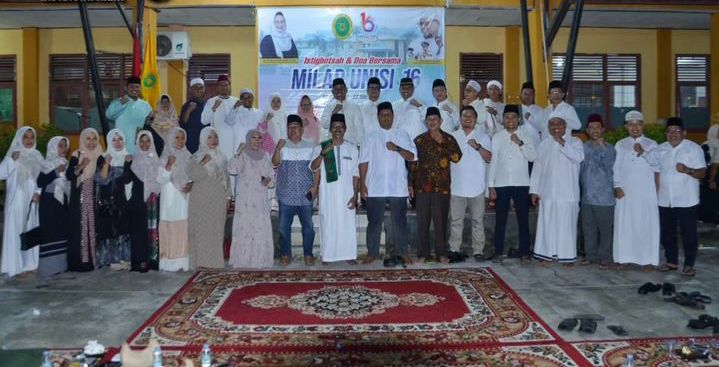 Pj BUpati Inhil Herman Hadiri Milad UNISI Ke 16 Di Kampus Jalan Soebrantas Tembilahan