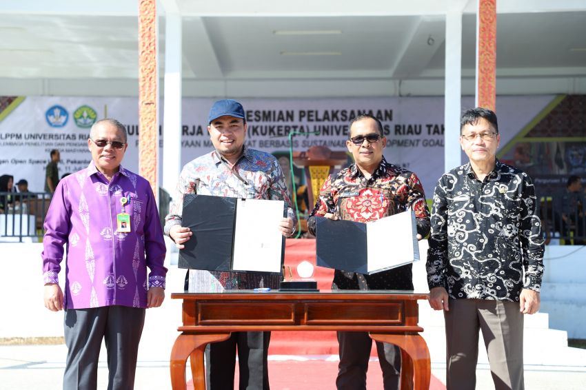 Optimalkan Website Desa melalui KUKERTA  Pemkab. Inhil Bekolaborasi dengan UNRI