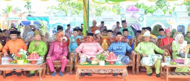 Pj Bupati Herman Lepas Pawai Ta'aruf dan Buka Stand Bazar MTQ Ke 28