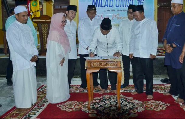 Pj BUpati Inhil Herman Hadiri Milad UNISI Ke 16 Di Kampus Jalan Soebrantas Tembilahan