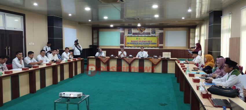 Pj Bupati Inhil Erisman Yahya Yang Diwakili Junaidi Ismail Buka Rapat Pleno 1 TPAKD