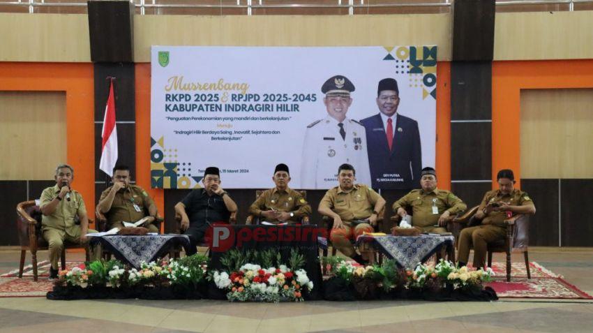 Pj. Bupati Herman membuka Musyawarah Rencana Pembangunan (MUSRENBANG]