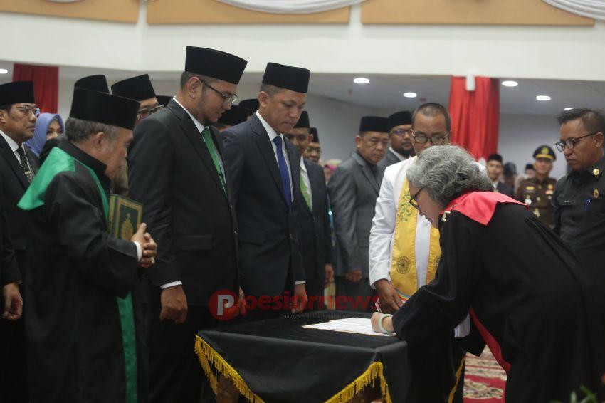 Pj Bupati Inhil Erisman Yahya Hadiri Pelantikan DPRD Inhil,DPRD Adalah Mitra Kepala Daerah