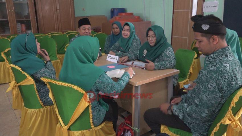 Pj TP. PKK Inhil Kartika Sari Erisman Ekspose Program Pokok PKK