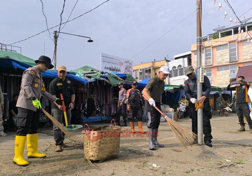 Pj Bupati Erisman Yahya dan Forkopimda Inhil Turun Langsung Kegiatan Kamis Bersih