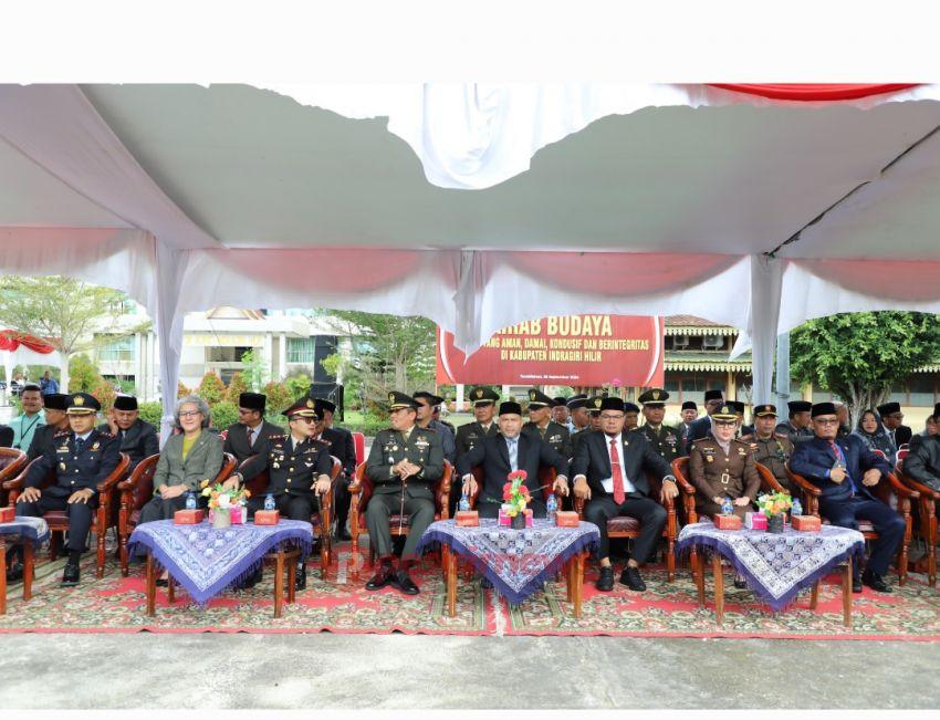 Pj Bupati Inhil Erisman Yahya Yang Diwakili Staf Ahli Bupati Bidang Kemasyarakatan dan Sumber Daya Manusia H. Muammar Gaddafi  Hadiri Uoacara Hari Kesaktian Panca Sila