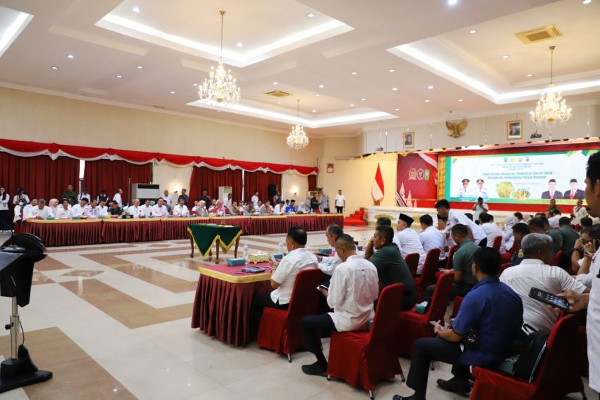 Bupati Inhil Tegaskan Komitmen Dukung Swasembada Pangan Nasional di High Level Meeting Pemprov Riau