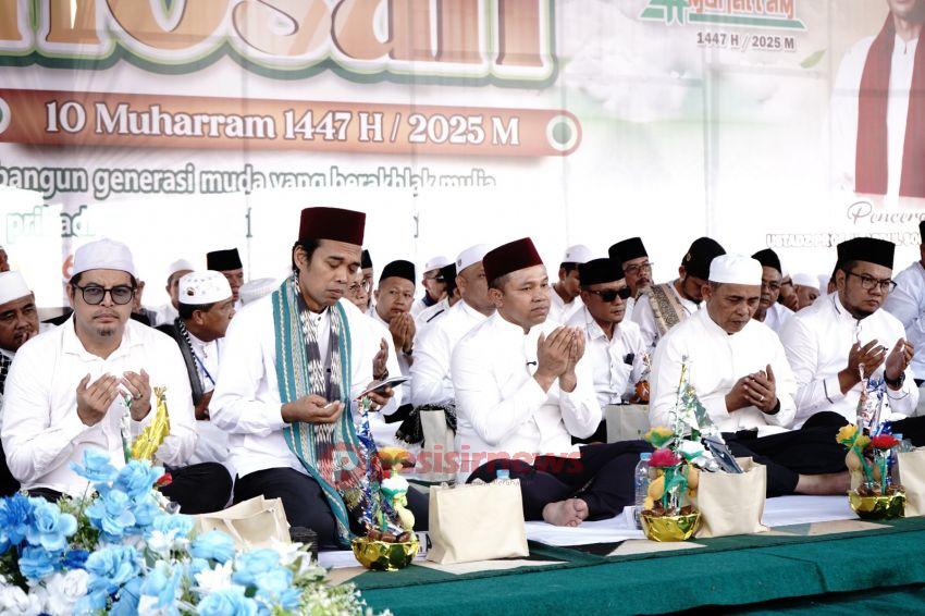 Gubernur Riau dan Ustadz Abdul Somad Bersilaturahmi di Kediaman Dinas Bupati Inhil Sebelum Hadiri Gema Muharram