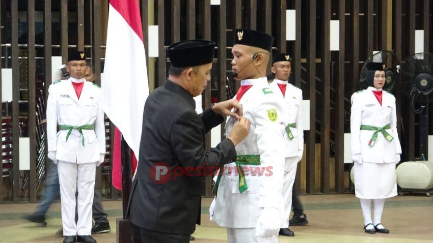 Bupati Inhil Hadiri Pengukuhan Paskibraka Kabupaten Indragiri Hilir