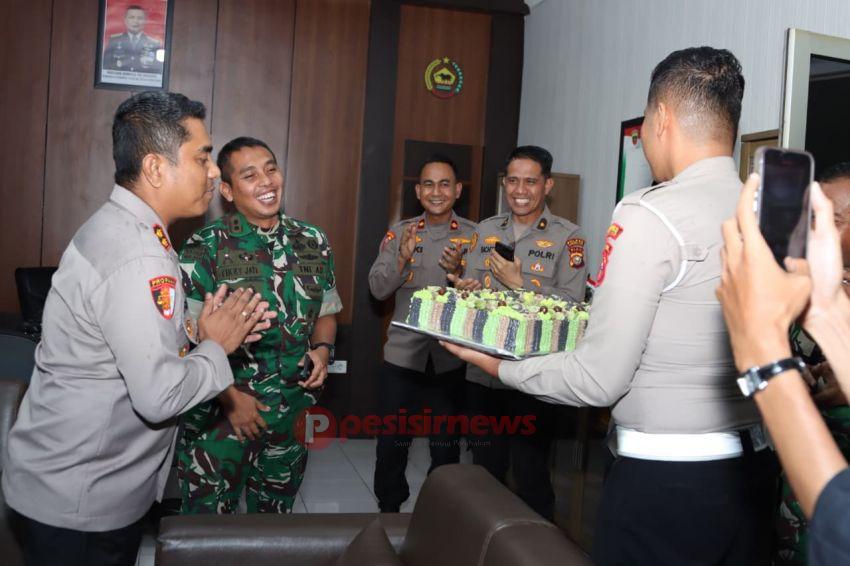 Ulang Tahun  Dandim 0314/Inhil Kapolres Inhil Beri Ucapan Selamat