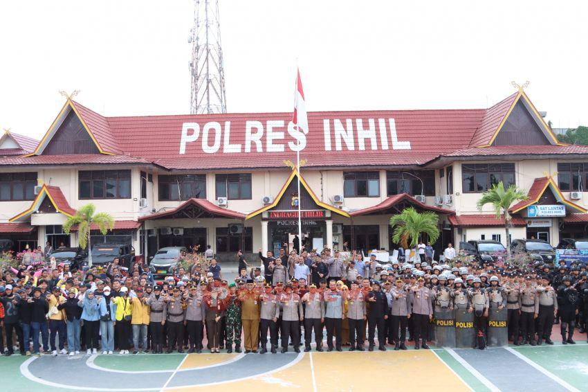 Polres Indragiri Hilir Gelar TFG, SISPAMMAKO, dan SISPAMUNRAS, Wakapolda Riau bersama Rombongan Turun Langsung Menilai