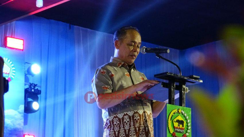 Ribuan Warga Padati Lapangan Gajah Mada, Bupati H. Herman Hadiri Malam Puncak HUT TNI ke-80