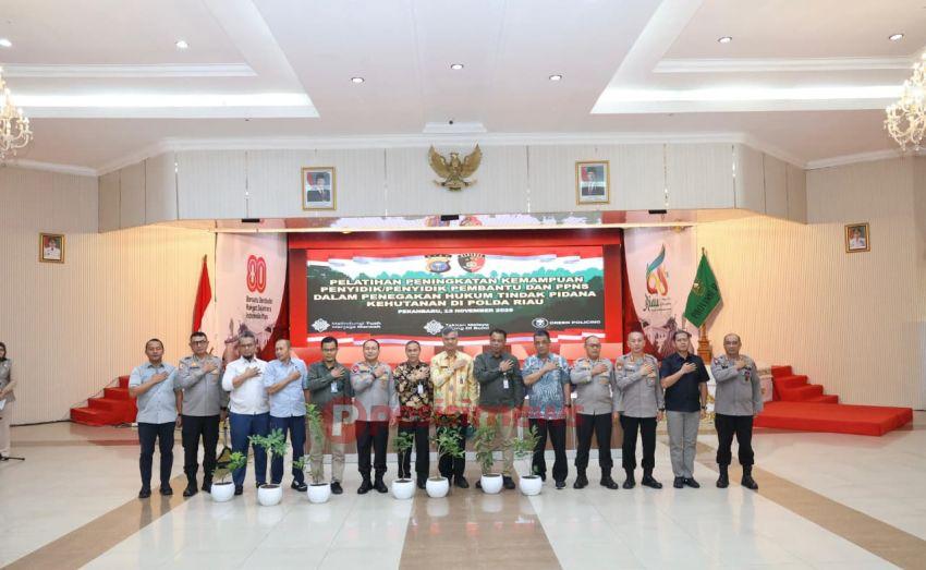 Kapolda Riau Tekankan Komitmen Penegakan Hukum Berintegritas Sikat Mafia Hutan