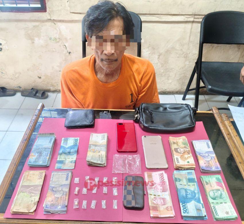 Polsek Keritang Ungkap Kasus Narkotika, Amankan Pengedar Sabu dan Ekstasi di Pasar Kembang