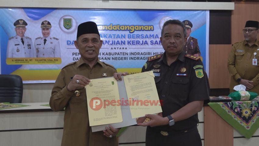 Perkuat Penegakan Hukum dan Penertiban Aset Daerah, Bupati Herman Gandeng Kejari Inhil