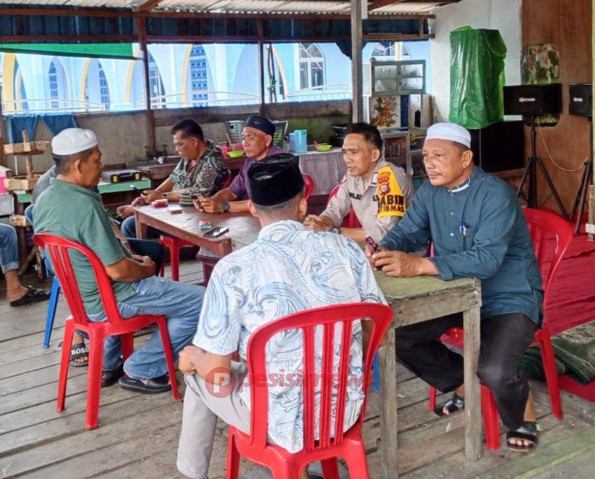 Bhabinkamtibmas Desa Belaras Koordinasi Pendataan Lahan Jagung untuk Dukung Swasembada Pangan