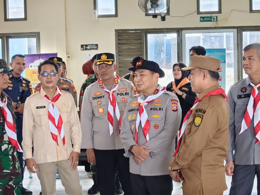 Kapolda Riau Tiba di Inhil, Disambut Forkopimda lalu Langsung Bertolak ke Pelabuhan Pelindo