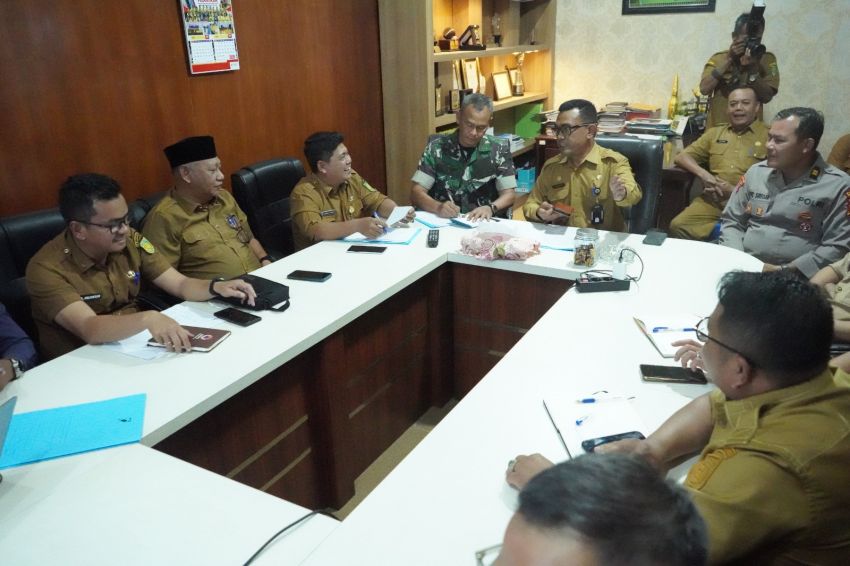 Wakil Bupati Inhil Yuliantini Pimpin Rapat Persiapan 17 Agustus