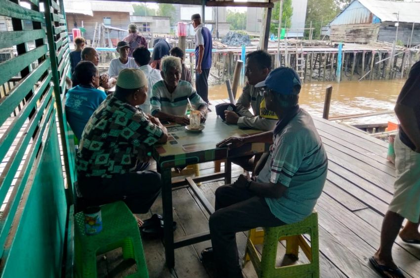 Bhabinkamtibmas Desa Bekawan Koordinasi Pendataan Lahan Jagung Dukung Swasembada Ketahanan Pangan