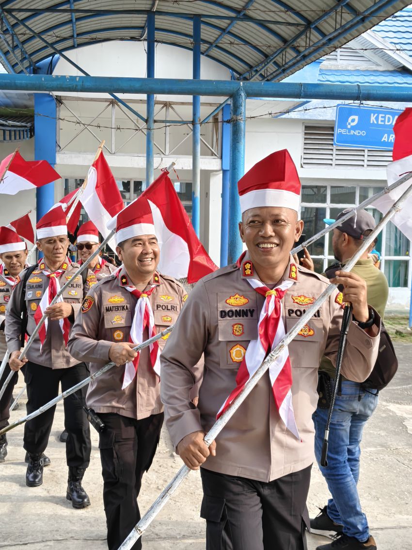 Kapolres Inhil Gelar Apel Pergeseran 150 Personel Menuju Kuala Selat dalam rangka Ekspedisi Merah Putih Presisi