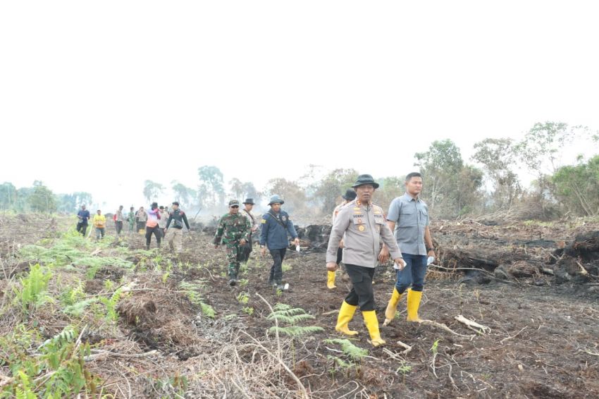 Hot spot di Kempas, Lahan Gambut 10 Hektare Berhasil Dikendalikan
