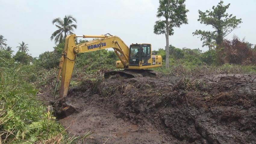 Pemkab Inhil Normalisasi Parit 600 Meter, Perkuat Sumber Air untuk Penanganan Karhutla