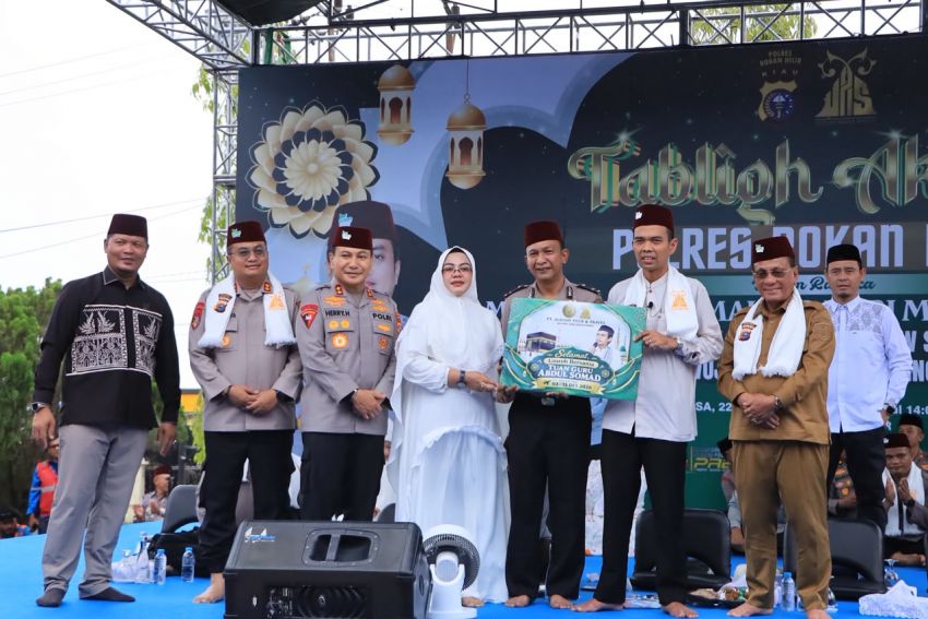 Tabligh Akbar bersama UAS di Kapolres Rokan Hilir