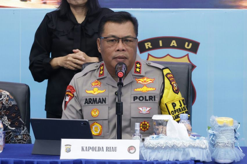 Polda Riau Gagalkan Peredaran 34,9 Kg Sabu, Lima Tersangka Ditangkap